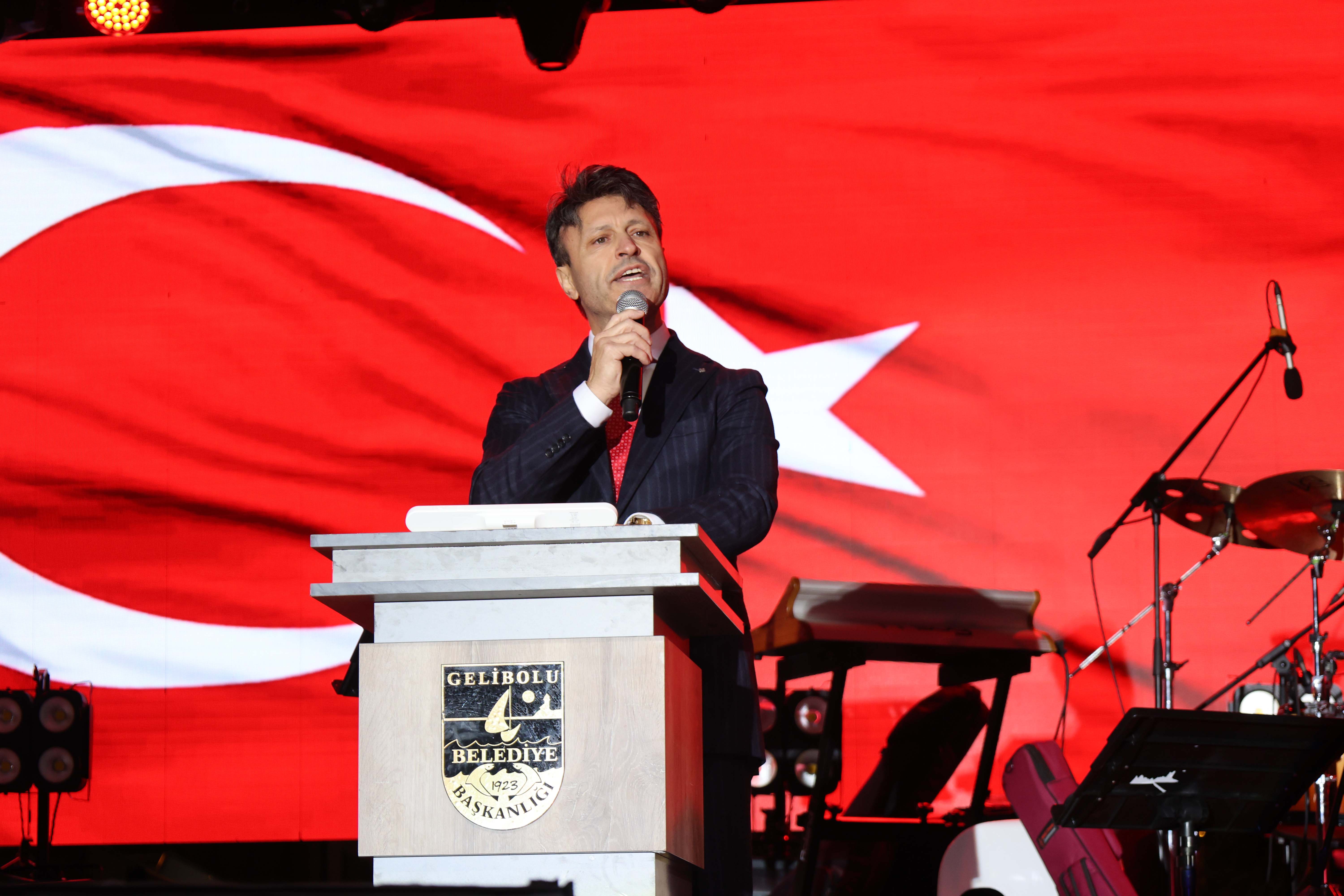 Gazeteciler, Demokrasinin ve Halkın Sesidir