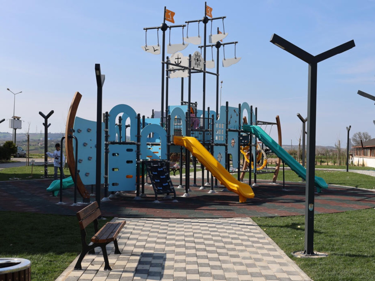 Yeni Parkımız Çocukların Gözdesi Oldu